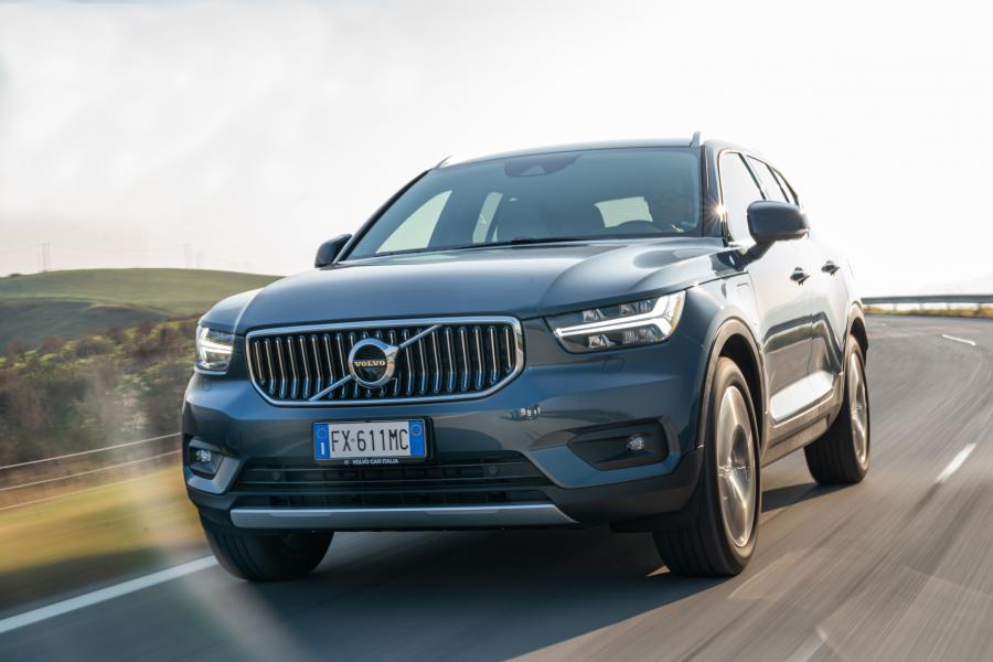  Volvo XC40 T5 Plug-in Hybrid Inscription 2020 года  (WW) (фото 24 из 44)